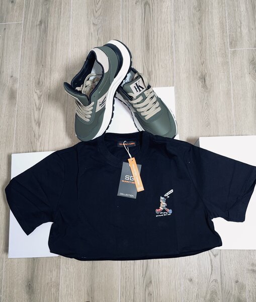 Diverse modele Adidas + tricou calitate 1:1.